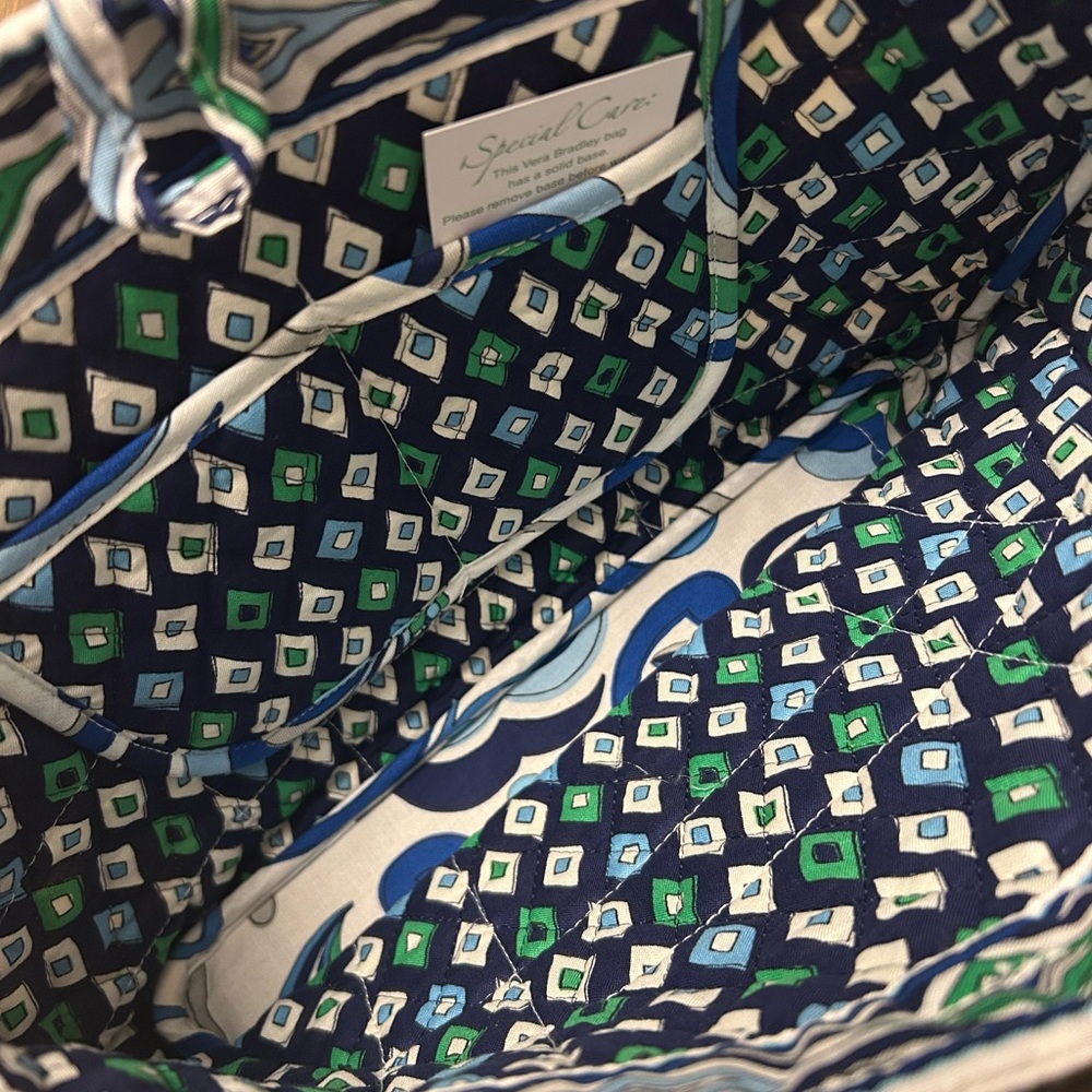 Vera Bradley Mediterranean White Tic Tac Tote - Picture 6 of 8